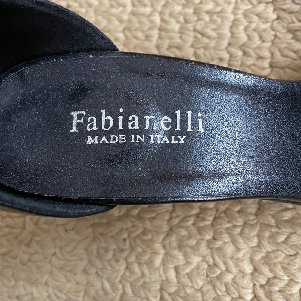 Fabianelli Black Block Heel Sandal - Picture 3 of 6